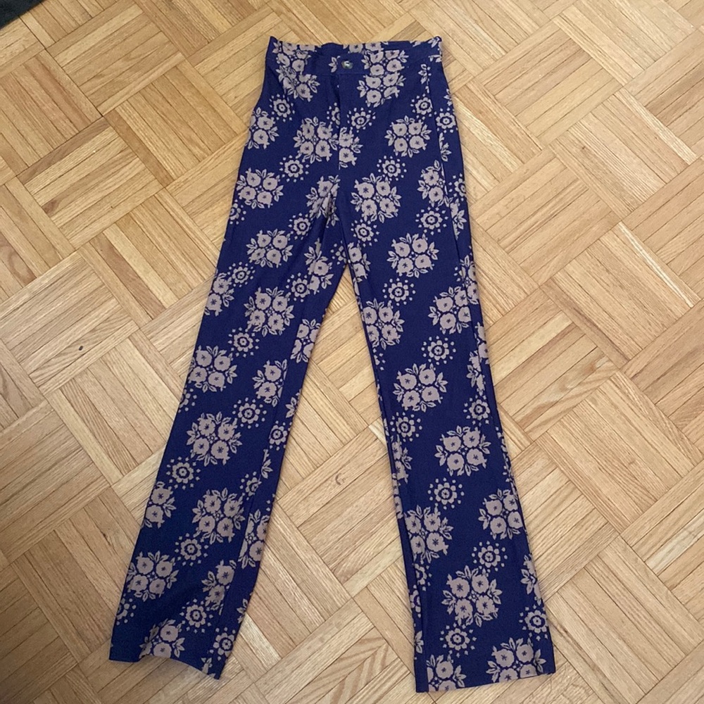 Novella Royals pants with prints